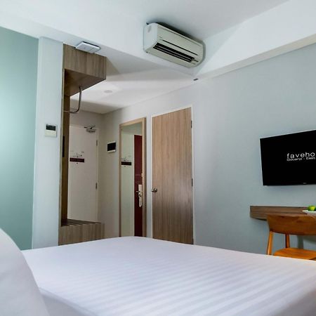 Favehotel Sidoarjo Extérieur photo