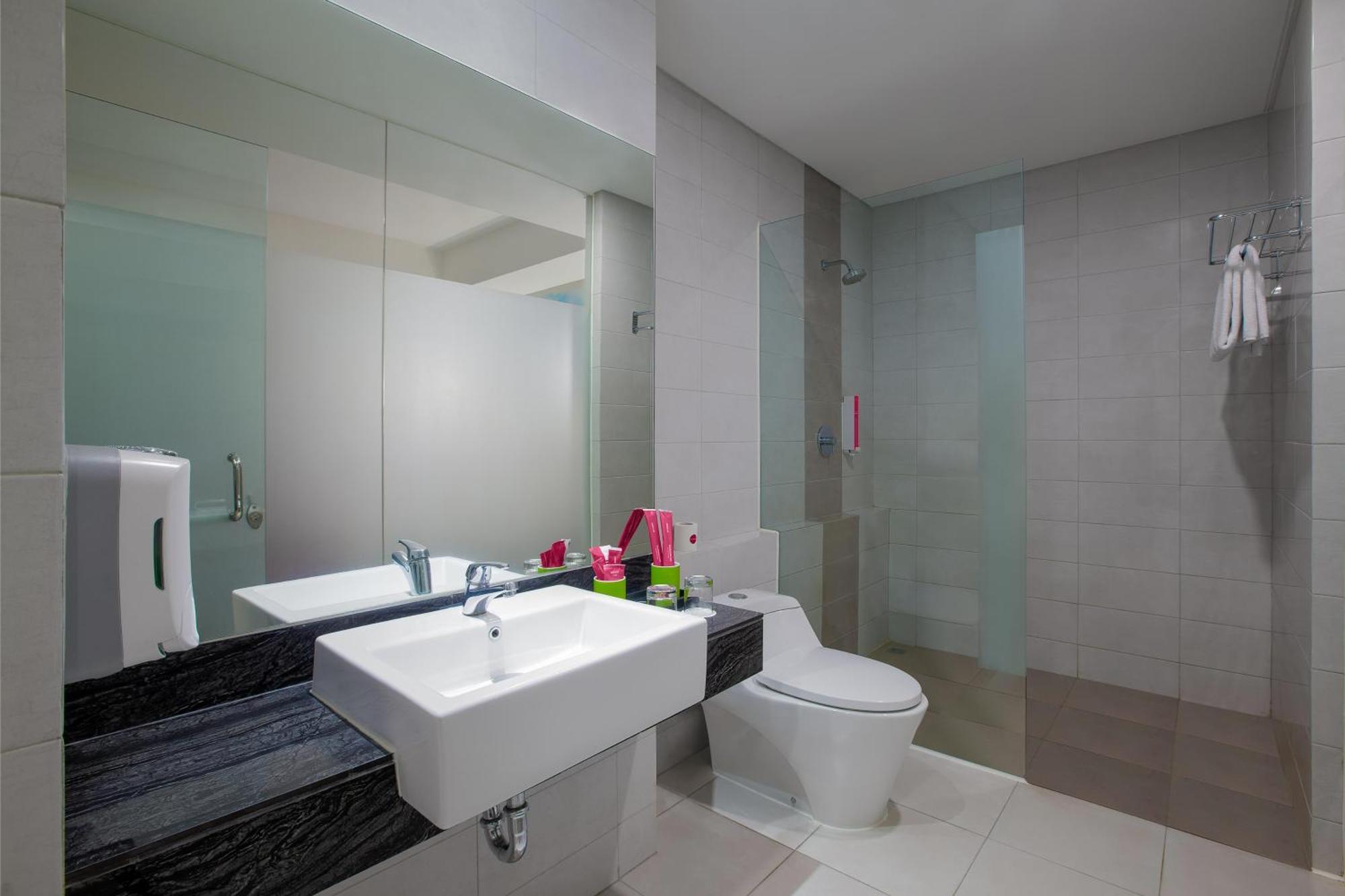 Favehotel Sidoarjo Extérieur photo